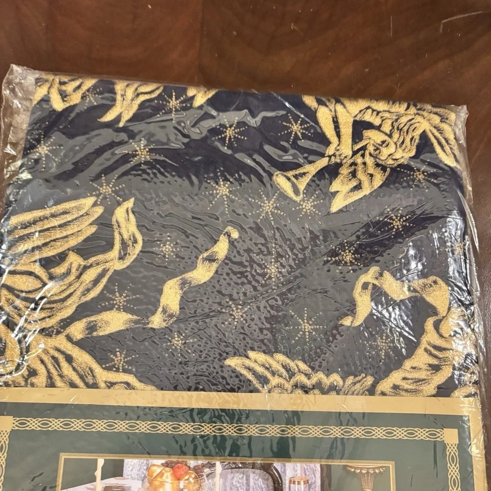 Vintage Bardwil Angelica Angel Cherub Tablecloth 52x70 Navy Gold New Sealed